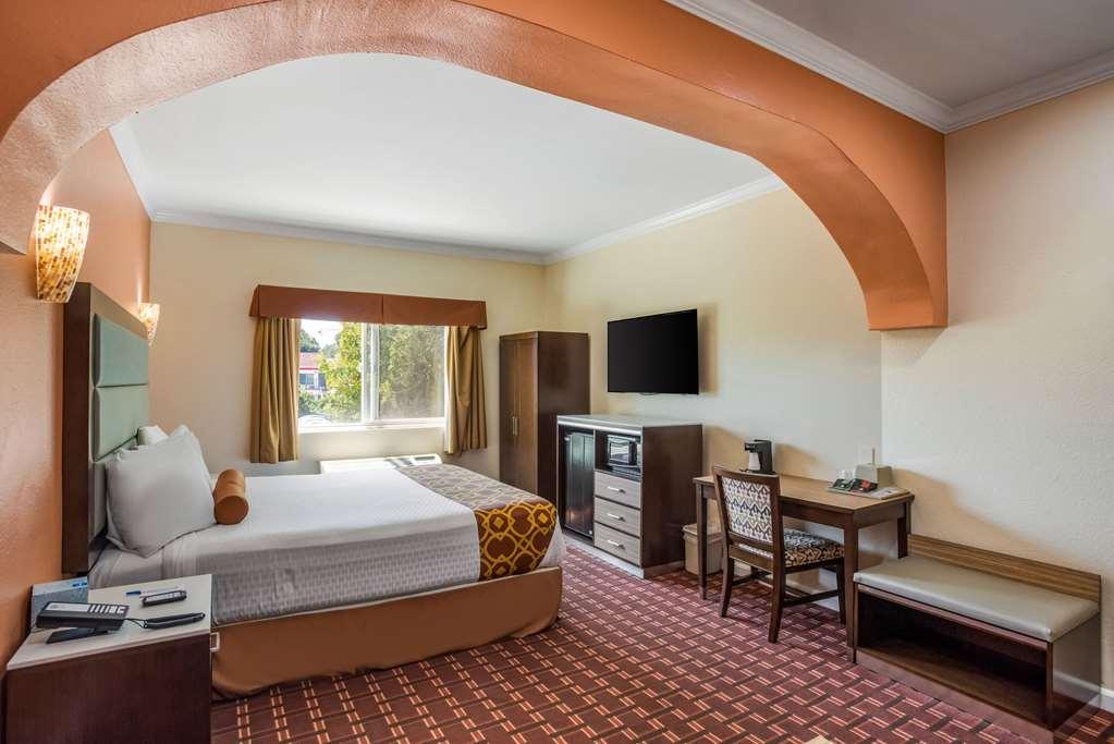 Rodeway & Hotel Pasadena